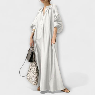 Gerhilde – Elegant Midi Dress