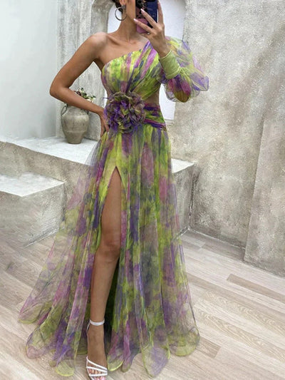 Amelia - Elegant Split Dress